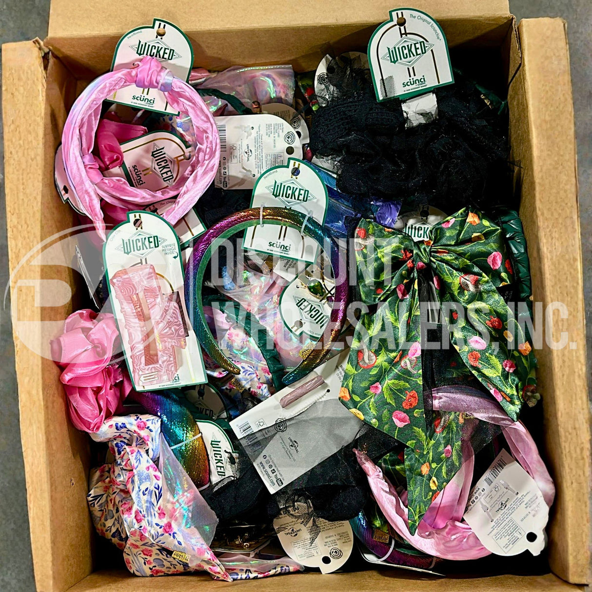 Hair Accessories Mix Differents Styles (211 Pcs Lot)