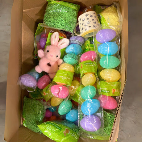 Seasonal Assorted Easter Pallet (Accessories, Eggs, Baskets) 