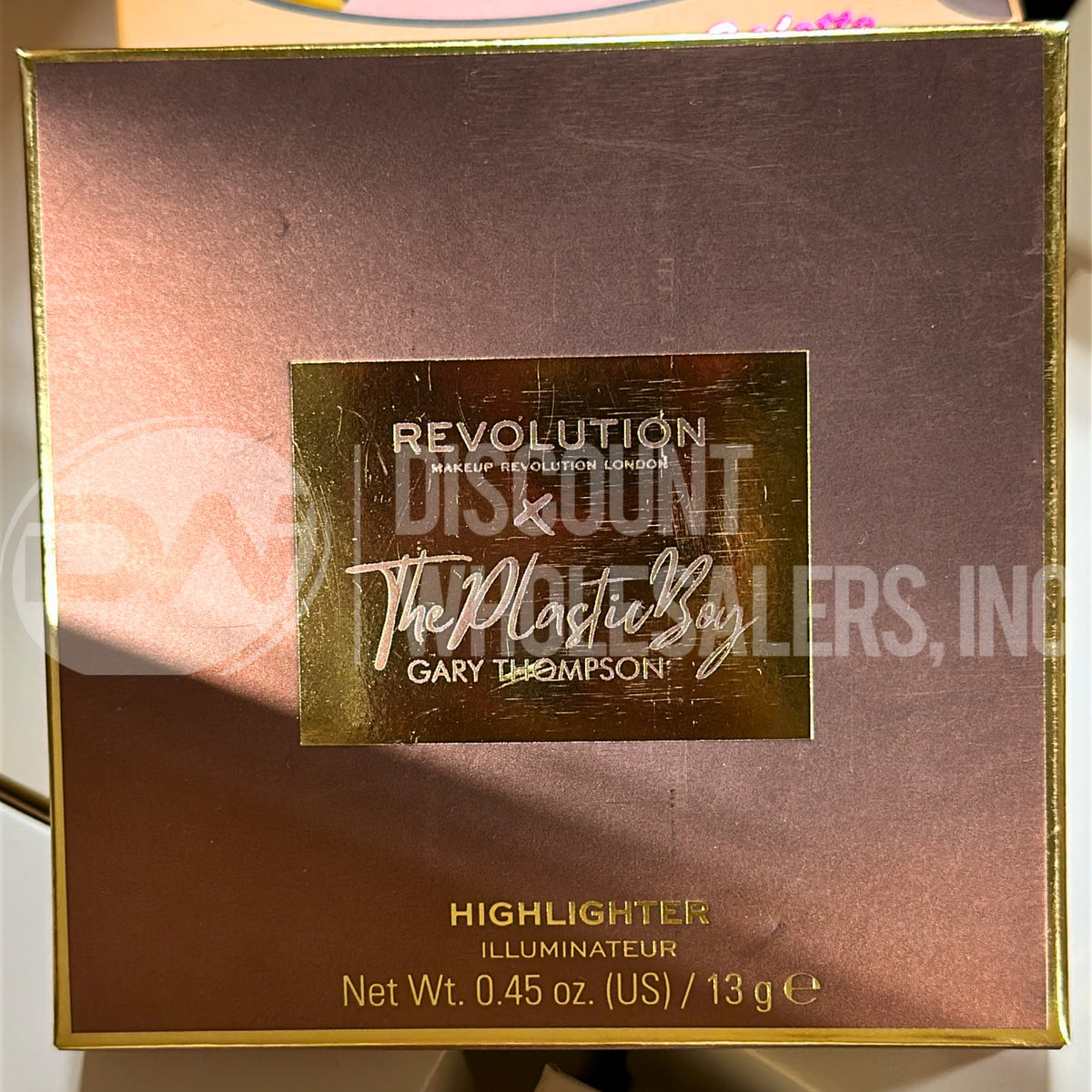 Revolution Cookie Shadow Palette And The Plastic Boy Gary Thompson Highlighter Mix (67 Pcs Lot)