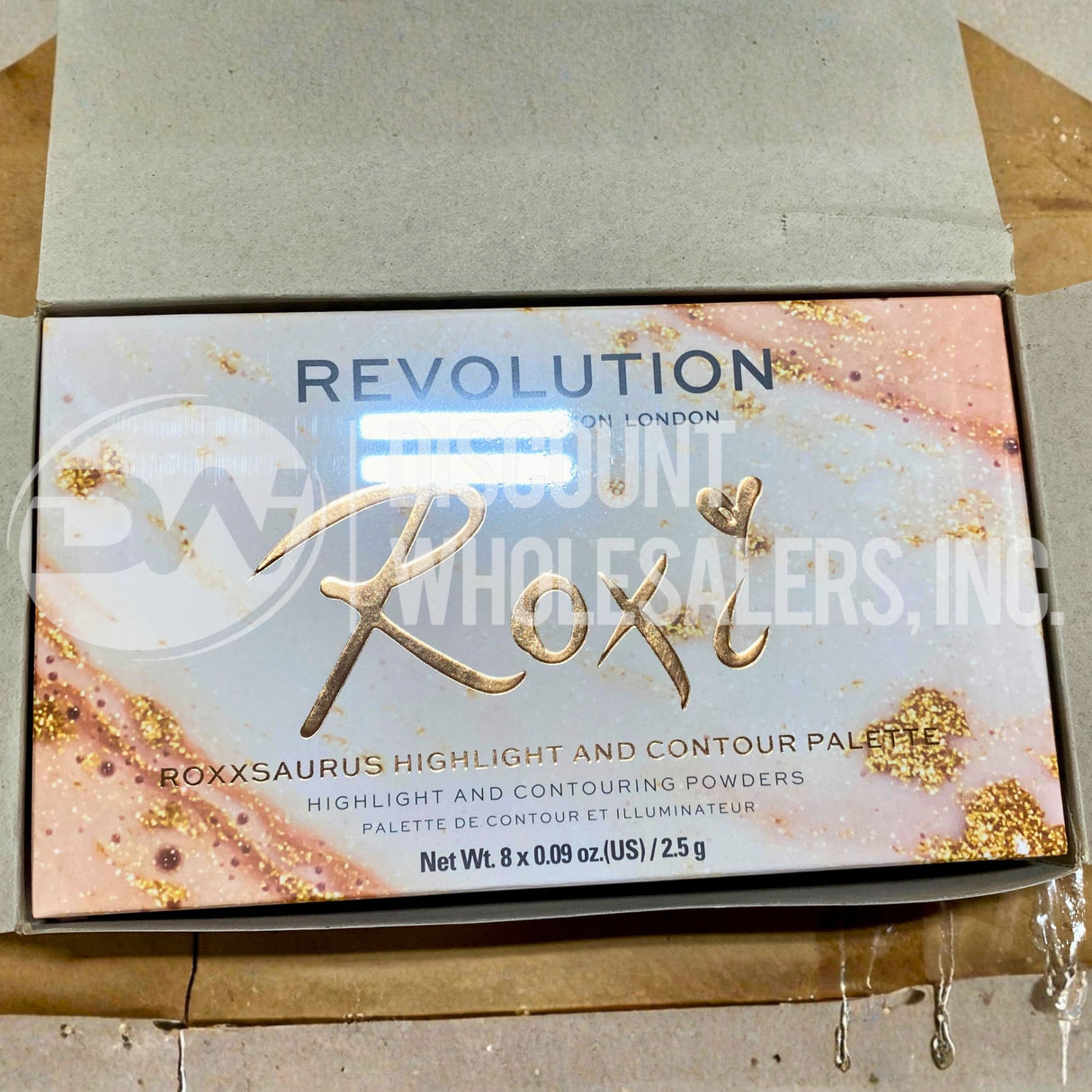 Revolution Beauty Roxi Roxxsaurus Highlight and Contour Palette (36 Pcs Lot)