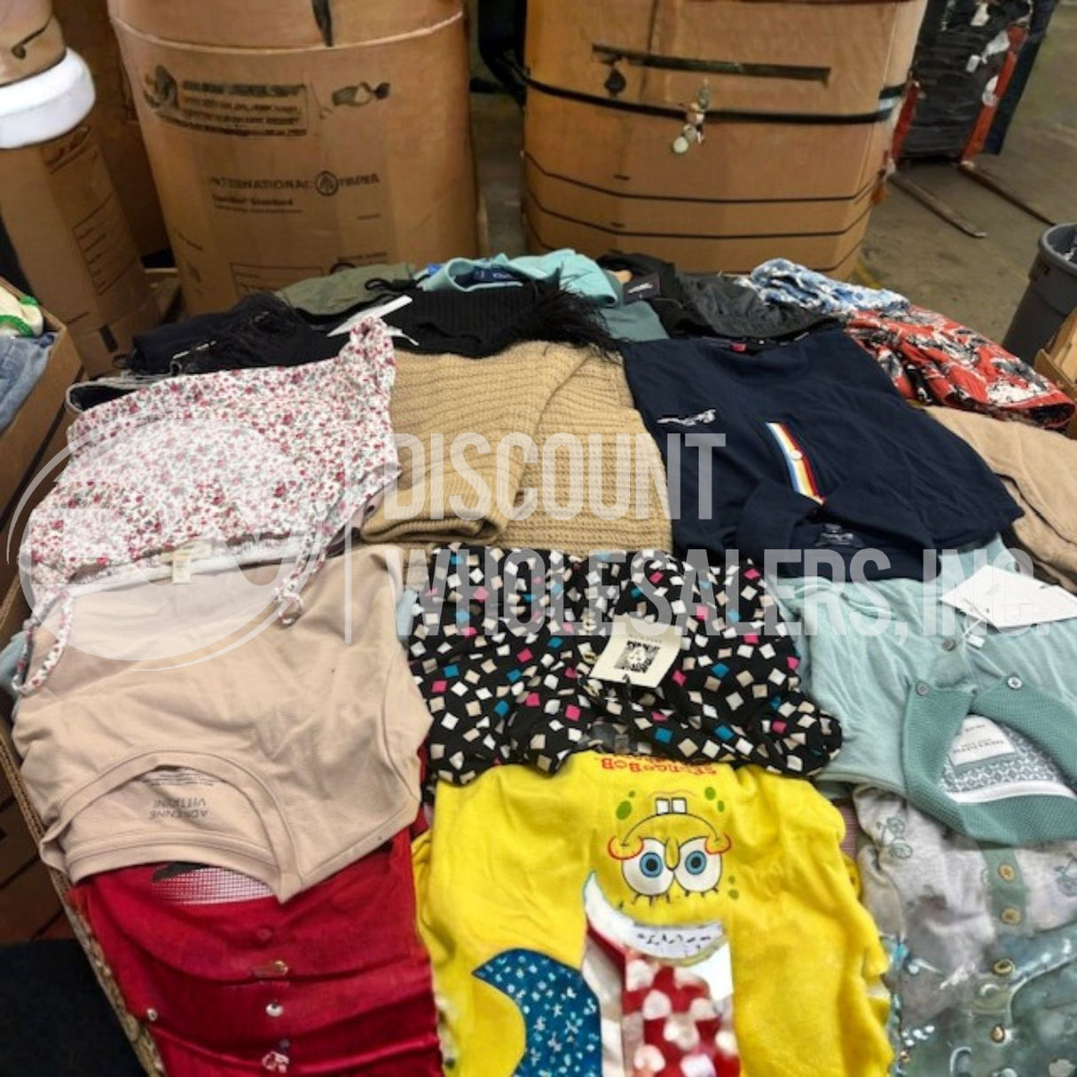 Branded Spring&Summer Apparel (48,000 Pcs per Truck)