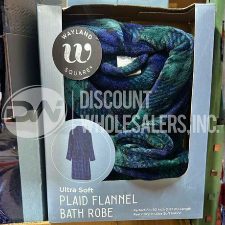 Wayland Assorted Bath Robe And Cozy Knit Wearable Blanket Unisex Different Shades And Sizes (103 Pcs Lot)