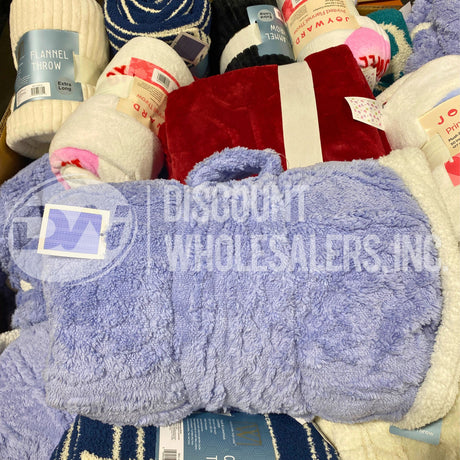 Throw Assorted Different Sizes (70 Pcs Lot)