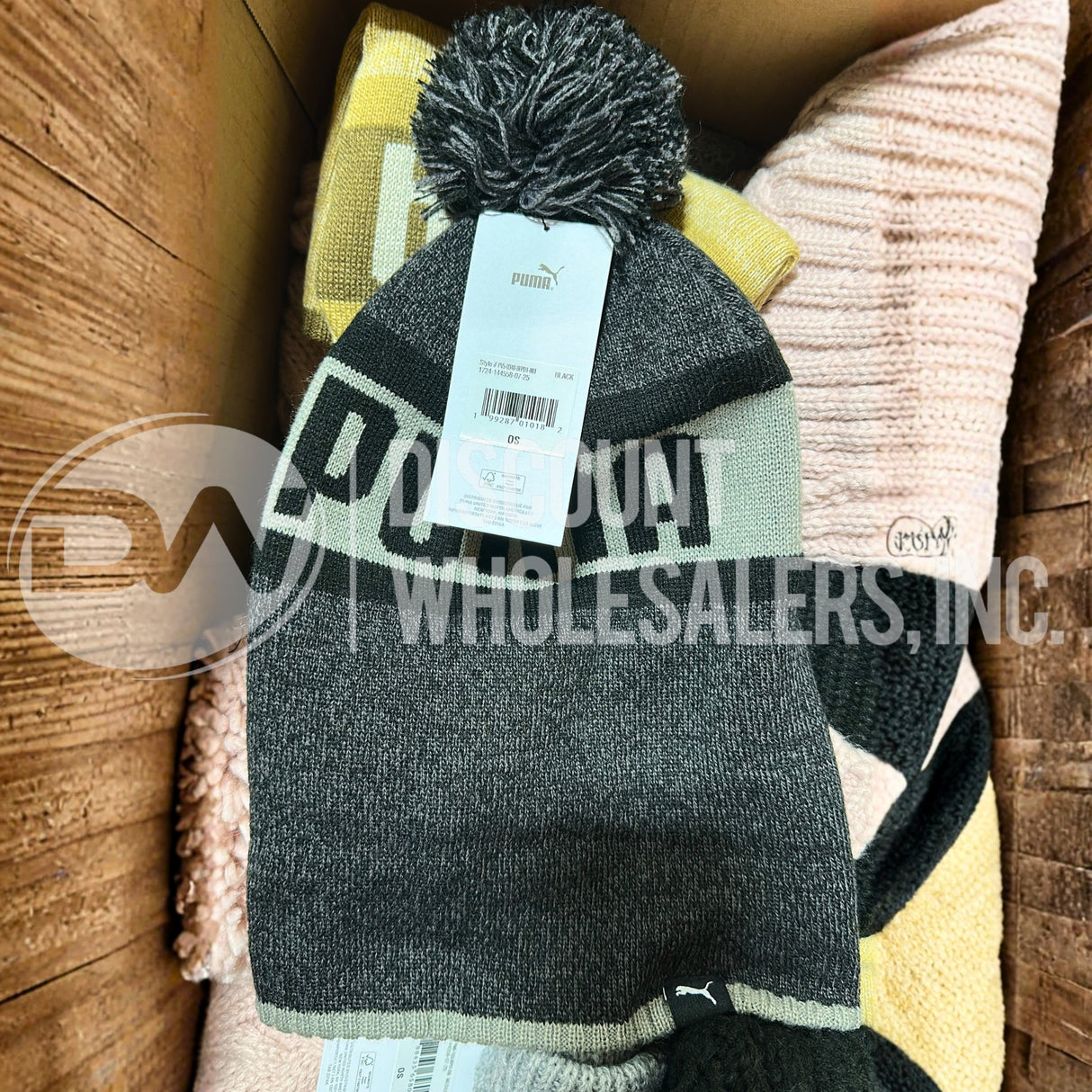 Puma Knit Cuffed Hats Mix Unisex (100 Pcs Lot)