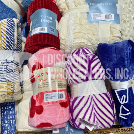 Throw Assorted Different Sizes (85 Pcs Per Pallet)