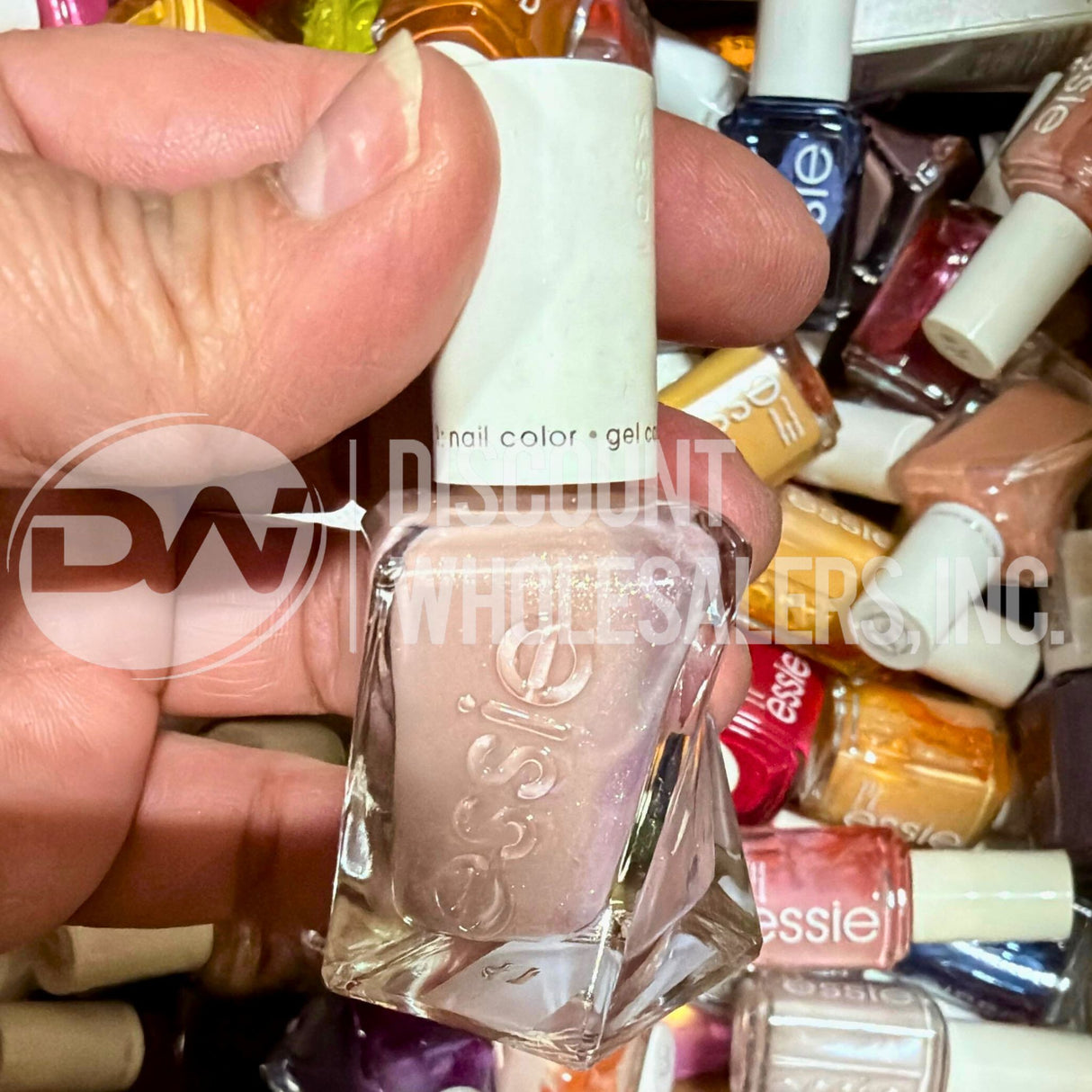 Essie Nail Polish Assorted Different Shades (600 Pcs Lot)