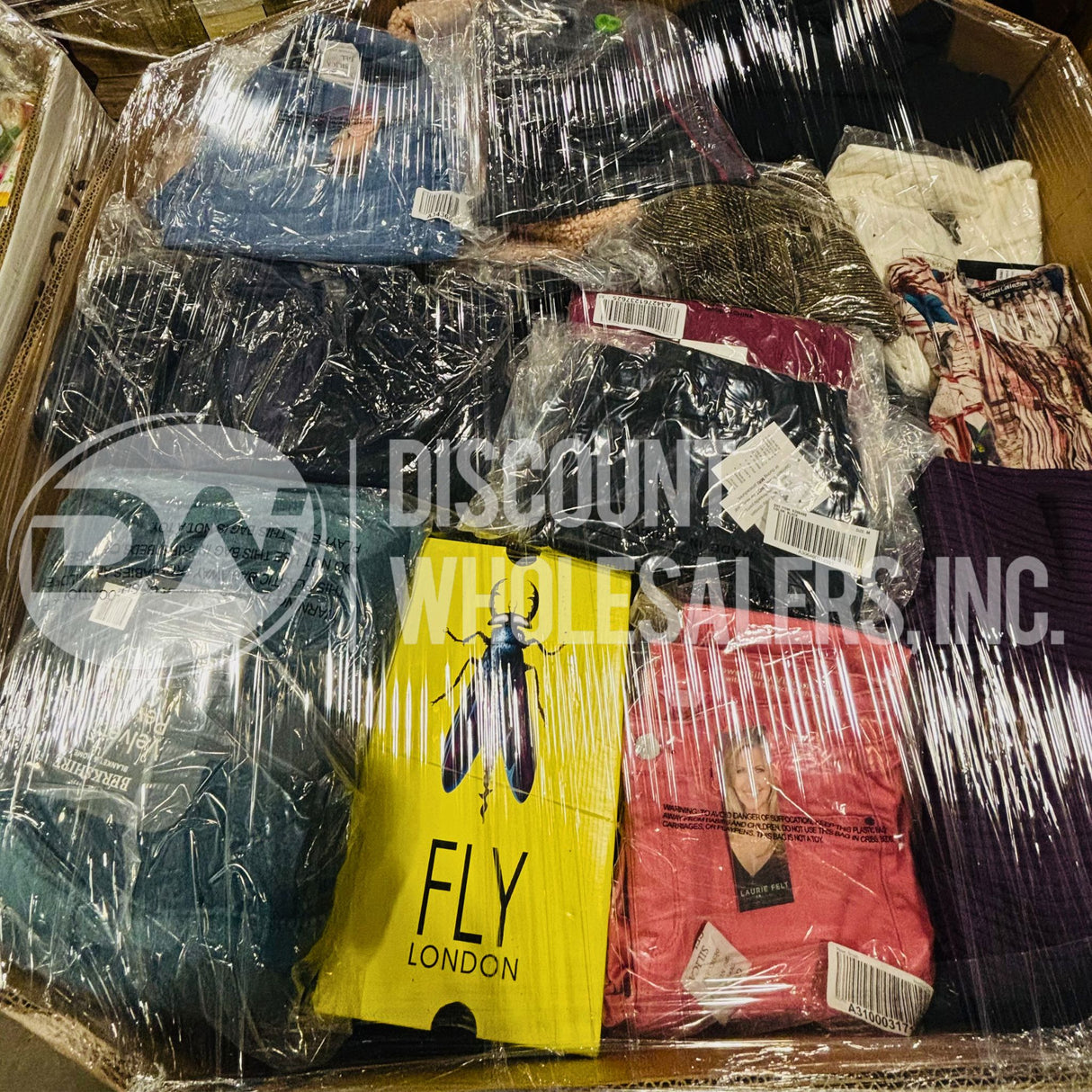 Assorted Home Shopping Channel Clothing ( WOMEN'S ) (200 Pcs Per Pallet)