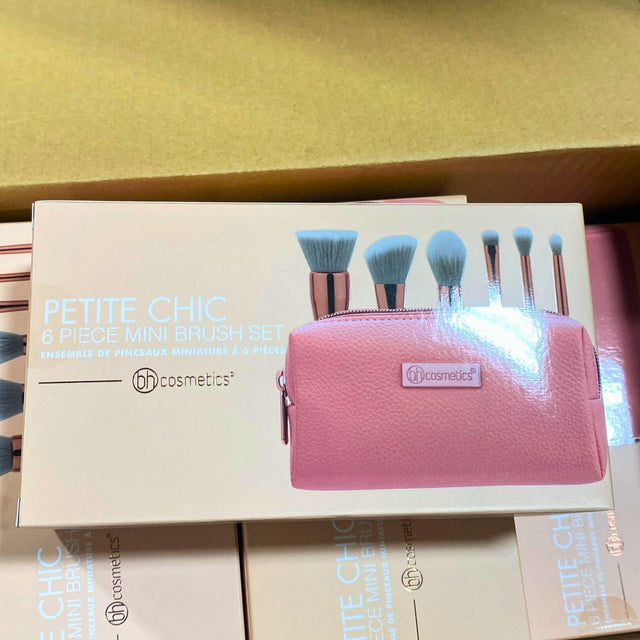 BH Cosmetics Petite Chic 6 piece Mini Brush Set include Case