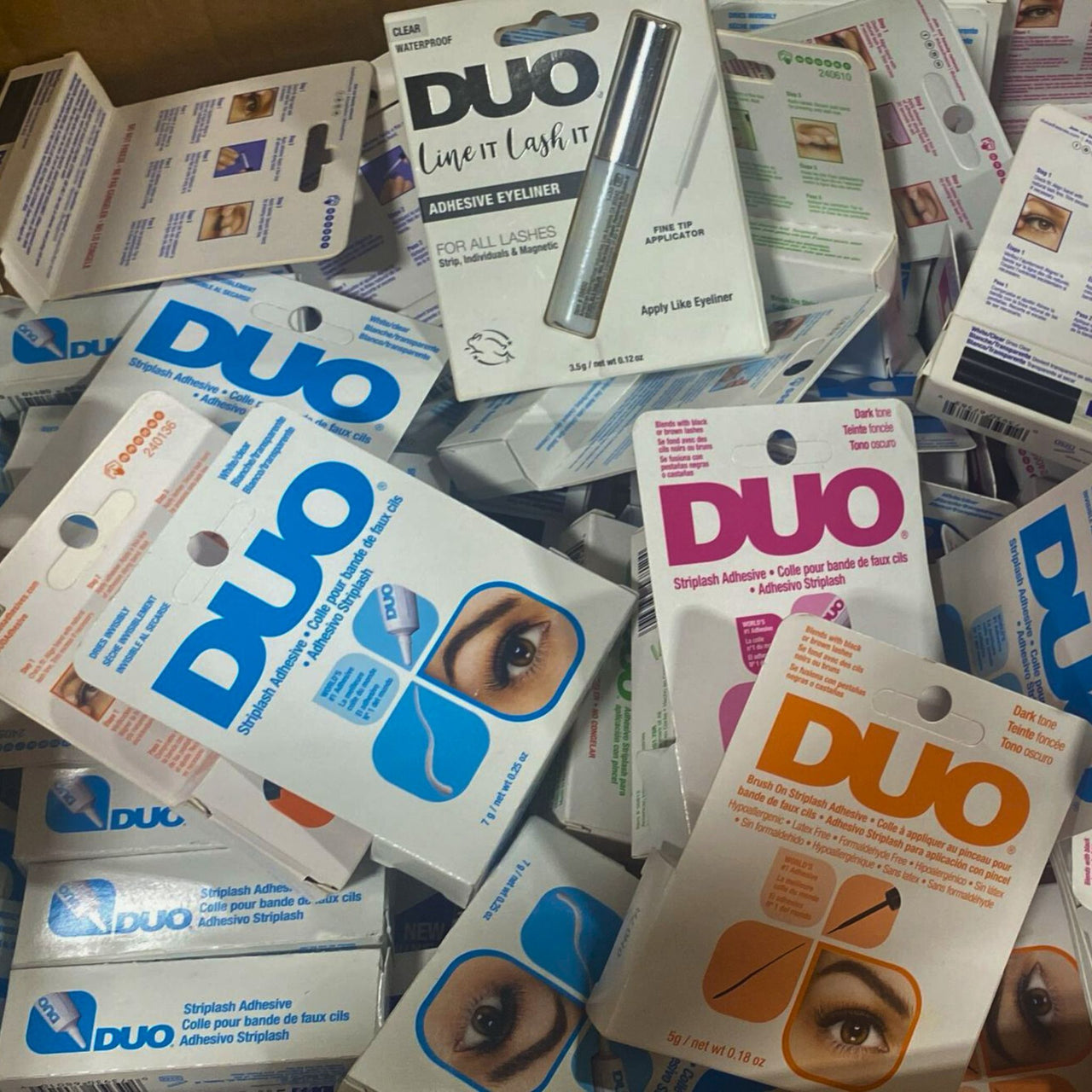 DUO Assorted Adhesive Mix