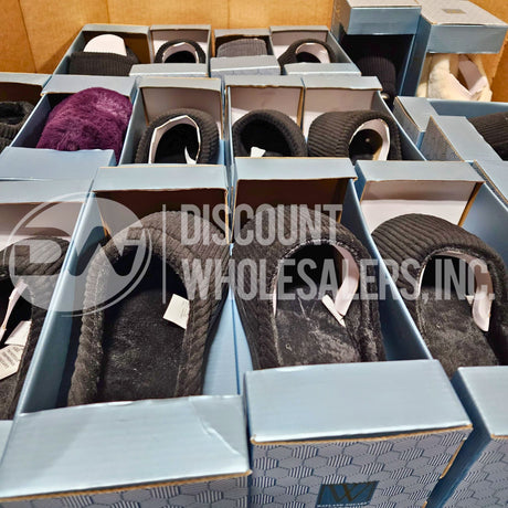Wayland Assorted Slippers Unisex Different Sizes And Shades (150 Pcs Per Pallet)