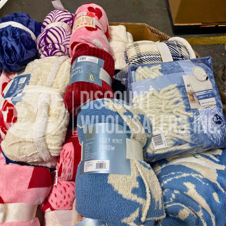 Throw Assorted Different Sizes (85 Pcs Per Pallet)