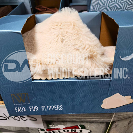 Wayland Assorted Slippers Unisex Different Sizes And Shades (150 Pcs Per Pallet)