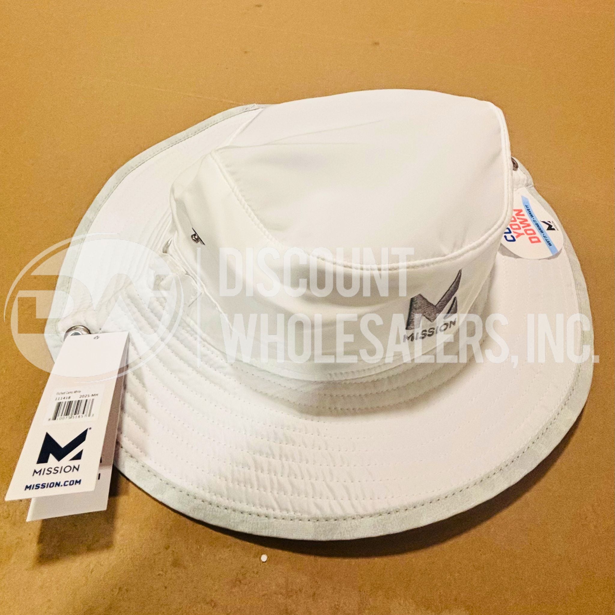 Surtido de artículos Sun Gear (camisetas, sombreros y gorras), estilos, colores y tallas variados para venta minorista de temporada, (4/48 uds. por exhibidor) (192 piezas por palé)