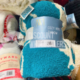 Throw Assorted Different Sizes (70 Pcs Lot)