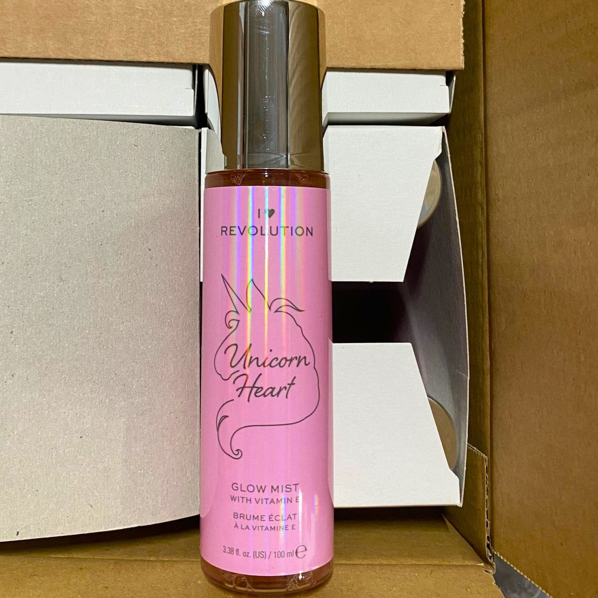 I Heart Revolution Unicorn Heart Glow Mist with Vitamin E