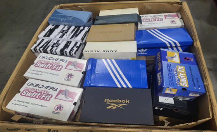 Club Store Mixed Shoe Truckloads – 24 Pallets – Only $3.90/Pair