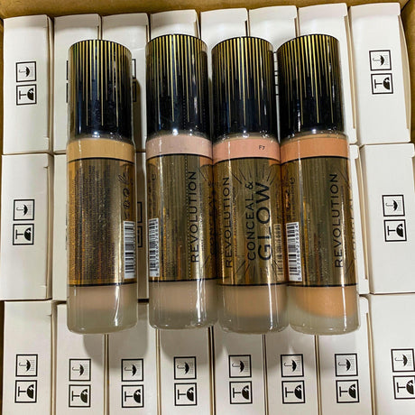 Revolution Conceal & Glow Illuminating Foundation Assorted Mix 