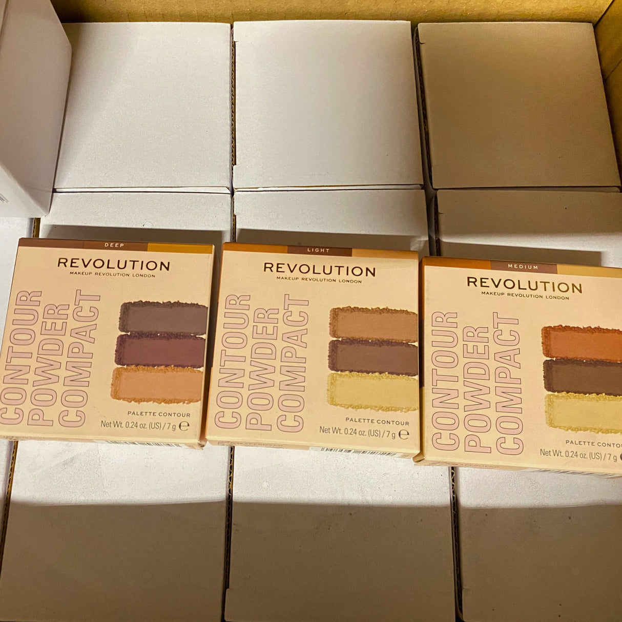 Revolution Contour Powder Compact Palette Contour 