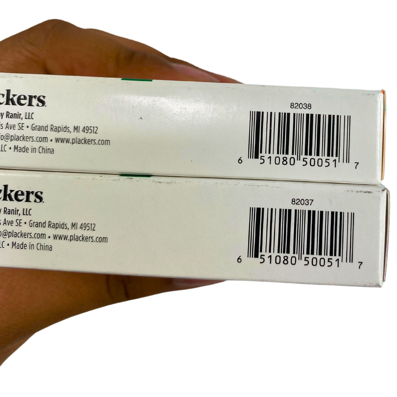Plackers Micro Mint Get the Gunk Out Mint Dental Flossers On the Go Packs (136 Pcs Lot)