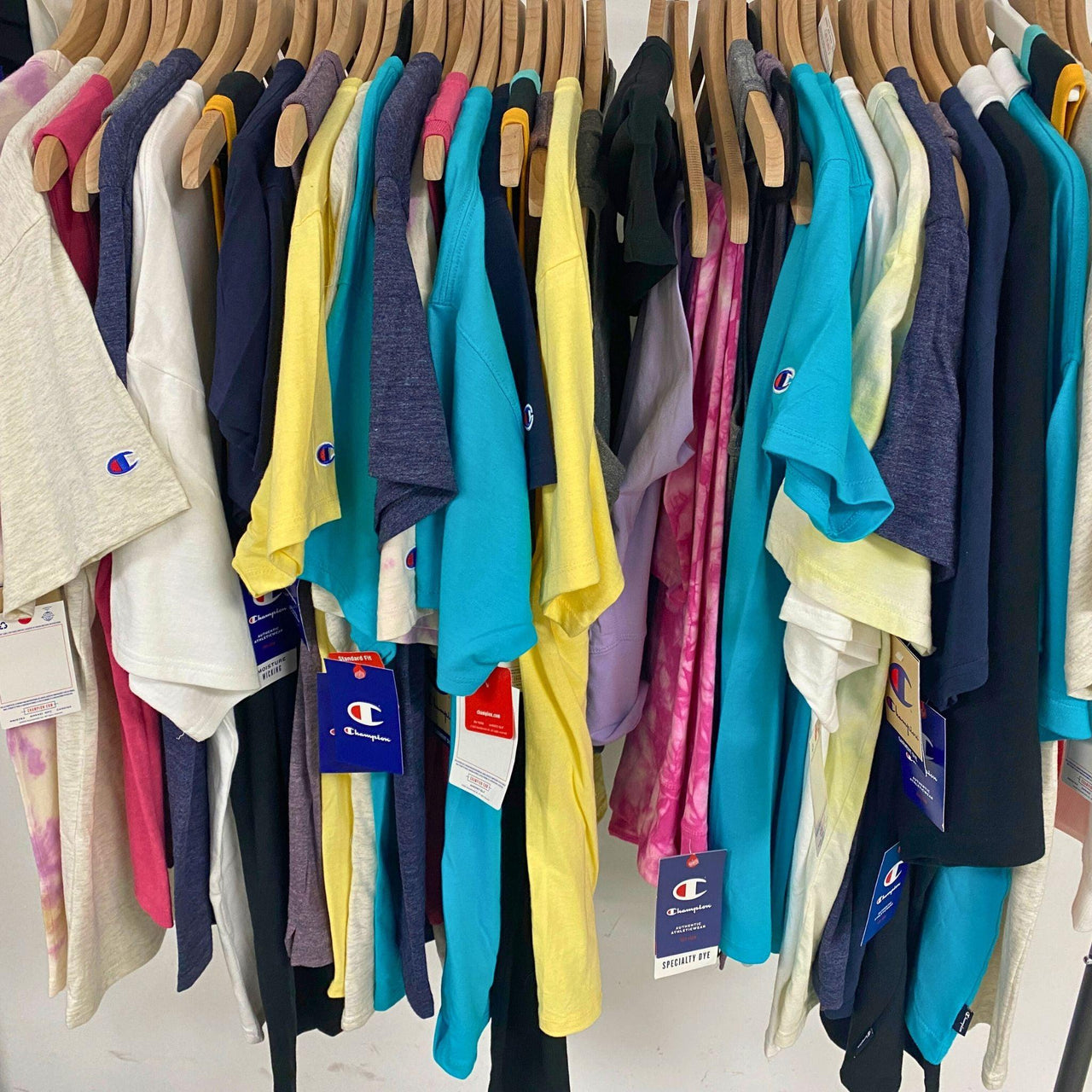 Assorted CHMPION Clothing- Mostly W/Tags (200 Pcs Lot) - Discount Wholesalers Inc
