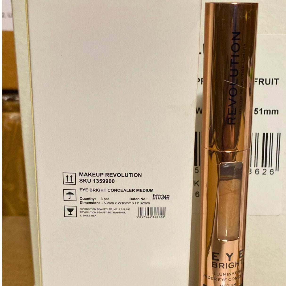 Revolution Eye Bright Illuminating Under Eye Concealer