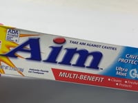 Aim Cavity Protection Ultra Mint Gel 5.5 OZ  (50 Pcs Lot)