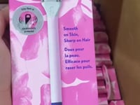 Smooth on Skin Sharp on Hair , 1 Razor 2 Cartridges (50 Pcs Lot)