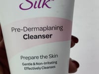 Schick Hydro Silk Pre-Dermaplaning Cleanser 5oz – Gentle, Non-Irritating Skin Prep (50 Pcs Lot)