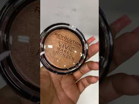 Revolution Vivid Baked Bronzer Golden Days