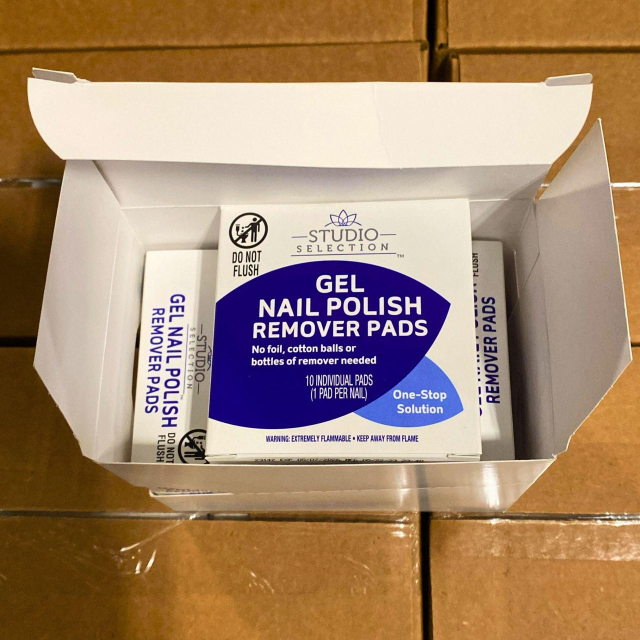 Studio Collection Gel Nail Polish Remover Pads (60 Pcs Lot) - Discount Wholesalers Inc