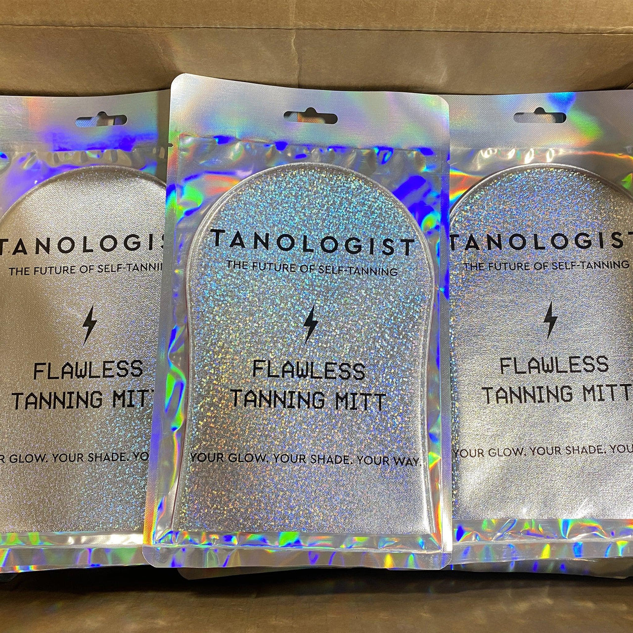 Tanologist Flawless Tanning Mitt (100 Pcs Box) - Discount Wholesalers Inc