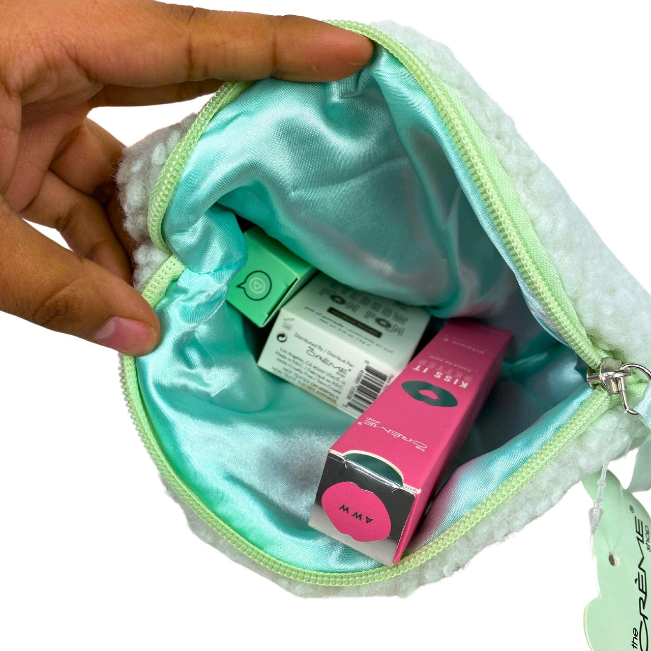 The Creme Shop TEDDY BAG Plush Makeup Bag (30 Pcs Lot) - Discount Wholesalers Inc