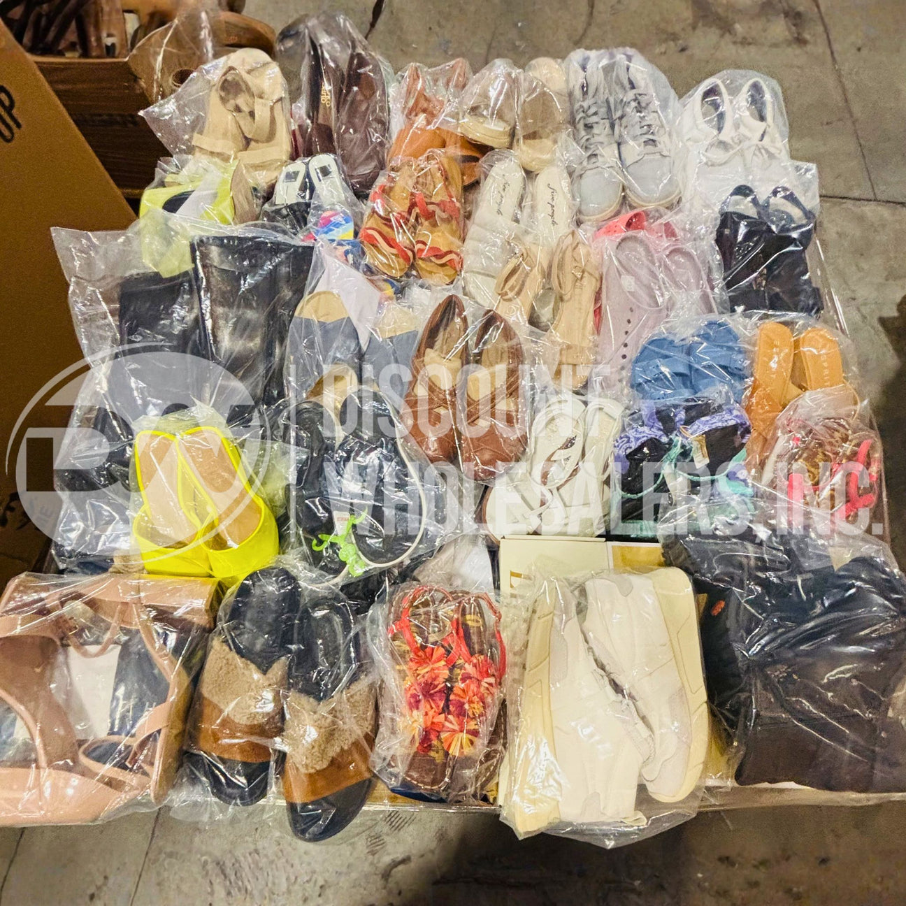 ZAPATOS PLT #2 - (180 piezas por tarima)