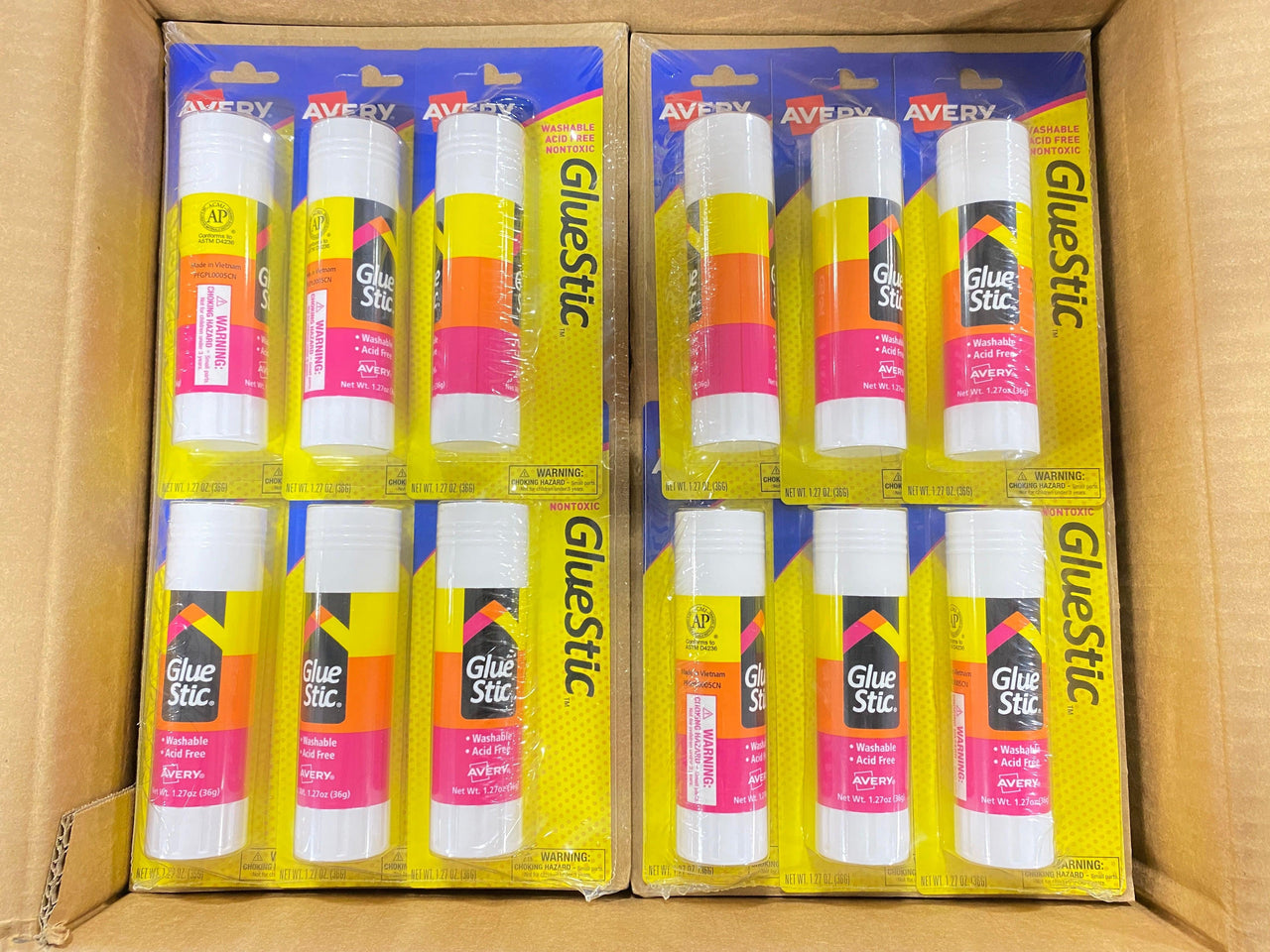 Avery Glue Sticks - Wholesale (72 Pcs Box) - Discount Wholesalers Inc