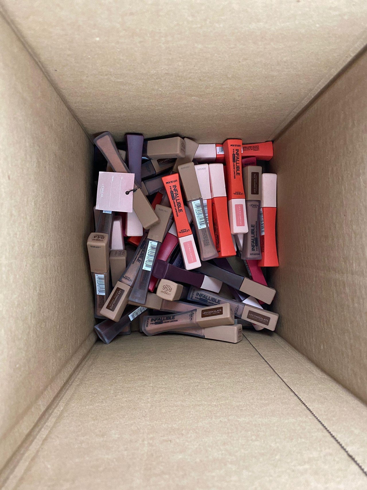 L'Oreal Infallible Matte Liquid Lipstick Assortment (50 Pcs Box) - Discount Wholesalers Inc